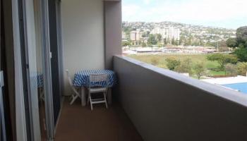 University Villa condo # 604, Honolulu, Hawaii - photo 5 of 9