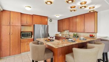 Maile Tower condo # 2B, Honolulu, Hawaii - photo 2 of 23 Maile Tower condo # 2B, Honolulu, Hawaii - photo 2 of 23
