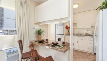 University Towers condo # 205, Honolulu, Hawaii - photo 5 of 25