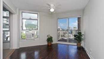 Maunaihi Terrace condo # 401, Honolulu, Hawaii - photo 2 of 19