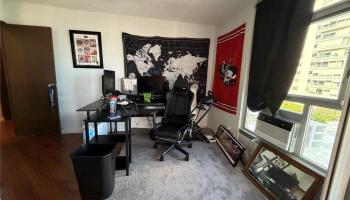 Maunaihi Terrace condo # 801, Honolulu, Hawaii - photo 4 of 21