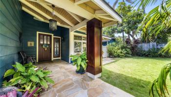 1035 Kamaole Street Kalama Valley, Hawaii Kai home - photo 3 of 25 1035 Kamaole Street Kalama Valley, Hawaii Kai home - photo 3 of 25