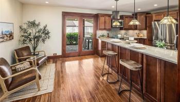 1035  Kamaole Street Kalama Valley, Hawaii Kai home - photo 5 of 22