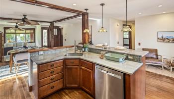 1035  Kamaole Street Kalama Valley, Hawaii Kai home - photo 6 of 22