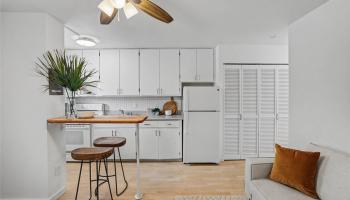 Makiki West condo # 205, Honolulu, Hawaii - photo 3 of 21