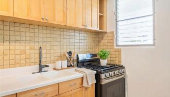 Makiki West condo # 304, Honolulu, Hawaii - photo 3 of 19