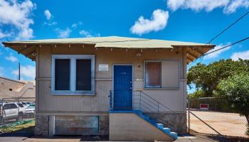 1039  11th Ave Kaimuki, Diamond Head home - photo 3 of 17