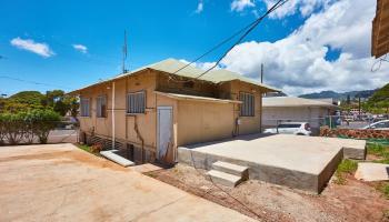 1039  11th Ave Kaimuki, Diamond Head home - photo 5 of 17