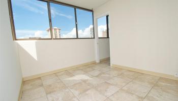 1040 Kinau St Honolulu - Rental - photo 5 of 22