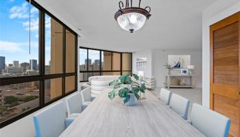 Continental Plaza condo # 706, Honolulu, Hawaii - photo 3 of 18