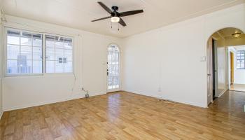 1044 Green Street Honolulu - Rental - photo 5 of 12