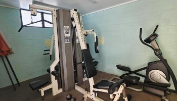 1054 Green Street Honolulu - Rental - photo 3 of 21