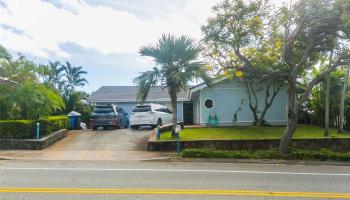 1059  Kamehame Drive Kamehame Ridge, Hawaii Kai home - photo 2 of 17