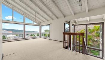 1059  Kaumoku Street Mariners Ridge, Hawaii Kai home - photo 4 of 22