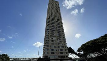 1060 Kamehameha Hwy Pearl City - Rental - photo 1 of 5