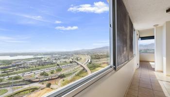 1060 Kamehameha Hwy Pearl City - Rental - photo 1 of 25