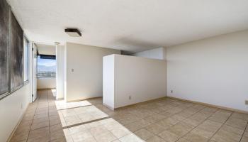 1060 Kamehameha Hwy Pearl City - Rental - photo 3 of 25