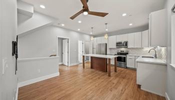 1060 Spencer St townhouse # F, Honolulu, Hawaii - photo 2 of 25