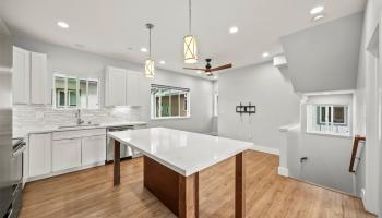 1060 Spencer St townhouse # F, Honolulu, Hawaii - photo 3 of 25