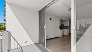 Crown Thurston condo # 101, Honolulu, Hawaii - photo 5 of 19