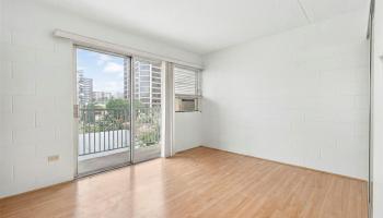 Prince Lunalilo condo # 501, Honolulu, Hawaii - photo 5 of 24