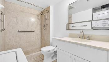 Prince Lunalilo condo # 501, Honolulu, Hawaii - photo 6 of 24