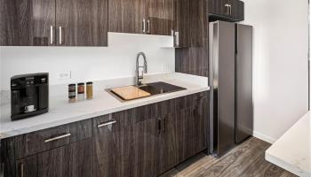 East Lake Apts condo # 606, Honolulu, Hawaii - photo 5 of 7