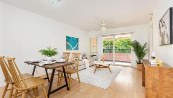 Country Club Village 2 condo # 406, Honolulu, Hawaii - photo 3 of 25