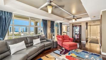 Queen Victoria Residences condo # PH 3, Honolulu, Hawaii - photo 2 of 22