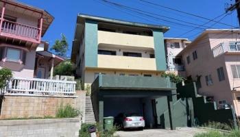 1087  Wiliki Dr ,  home - photo 1 of 25