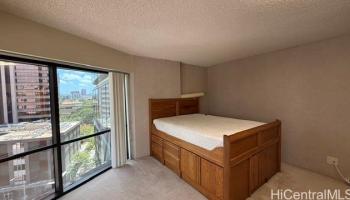 Executive Centre condo # 1112, Honolulu, Hawaii - photo 4 of 8