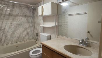 Executive Centre condo # 1404, Honolulu, Hawaii - photo 4 of 16