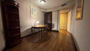 Executive Centre condo # 1607, Honolulu, Hawaii - photo 5 of 10