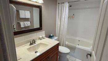 Executive Centre condo # 1607, Honolulu, Hawaii - photo 6 of 10