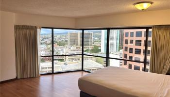 Executive Centre condo # 1701, Honolulu, Hawaii - photo 3 of 7