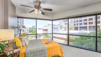 Executive Centre condo # 402, Honolulu, Hawaii - photo 1 of 25