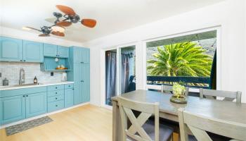 Mariners Village 3 condo # B, Honolulu, Hawaii - photo 4 of 25