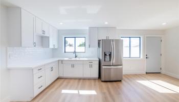 1091  Puu Alani Way Pearl City-upper, PearlCity home - photo 3 of 24