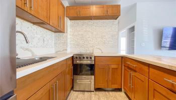 Beretania-Pensacola condo # 301, Honolulu, Hawaii - photo 6 of 20