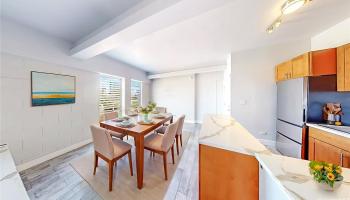 Beretania-Pensacola condo # 301, Honolulu, Hawaii - photo 2 of 22