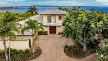 10B Uhaloa Place townhouse # 7B, Lanai City, Hawaii - photo 2 of 20