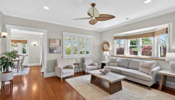 110  Kalaheo Ave Beachside, Kailua home - photo 4 of 25