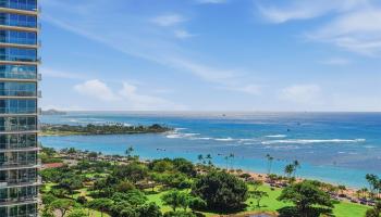 Victoria Place condo # 2006, Honolulu, Hawaii - photo 5 of 25