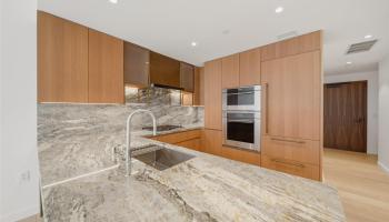 Victoria Place condo # 2006, Honolulu, Hawaii - photo 6 of 25