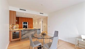 Victoria Place condo # 706, Honolulu, Hawaii - photo 4 of 23