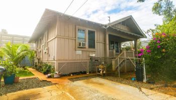 1103 10th Ave Honolulu - Multi-family - photo 2 of 25