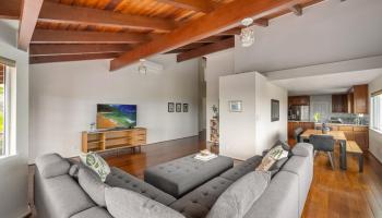 1105  Kaluanui Road Mariners Ridge, Hawaii Kai home - photo 4 of 25