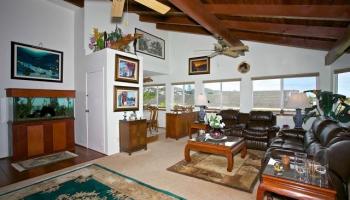 1105 Kaluanui Rd Mariners Ridge, Hawaii Kai home - photo 4 of 25 1105 Kaluanui Rd Mariners Ridge, Hawaii Kai home - photo 4 of 25