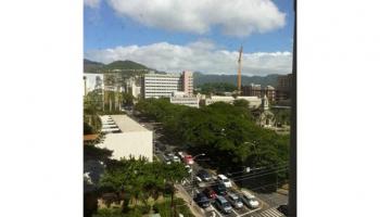 Punahou Regency condo # 9B, Honolulu, Hawaii - photo 1 of 6