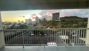 Wilder House condo # 807, Honolulu, Hawaii - photo 2 of 25